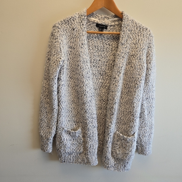 Atmosphere 6 Small Soft Gray White Cardigan Sweater - Picture 1 of 4